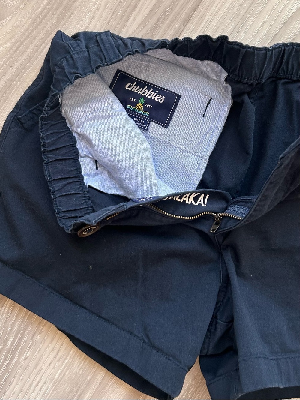 chubbies | 4" Original Stretch Shorts in Navy Blue (Small) - Picture 5 of 13